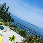 Aparthotel Gardazzurro 3*