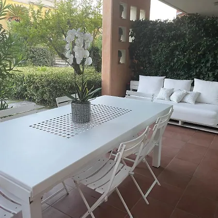 شقة فندقية Gardazzurro 3*