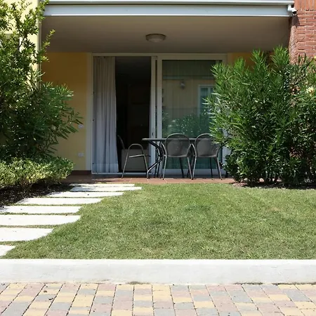 Gardazzurro شقة فندقية