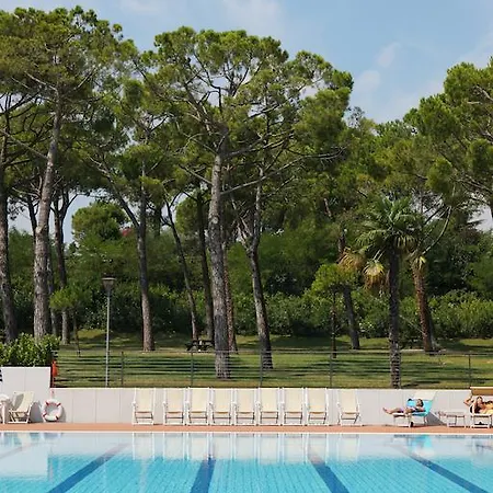 شقة فندقية Gardazzurro